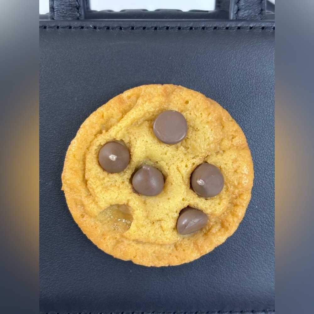 Puppets and Puppets Mini Cookie Top Handle Black Bag - Picture 5 of 14